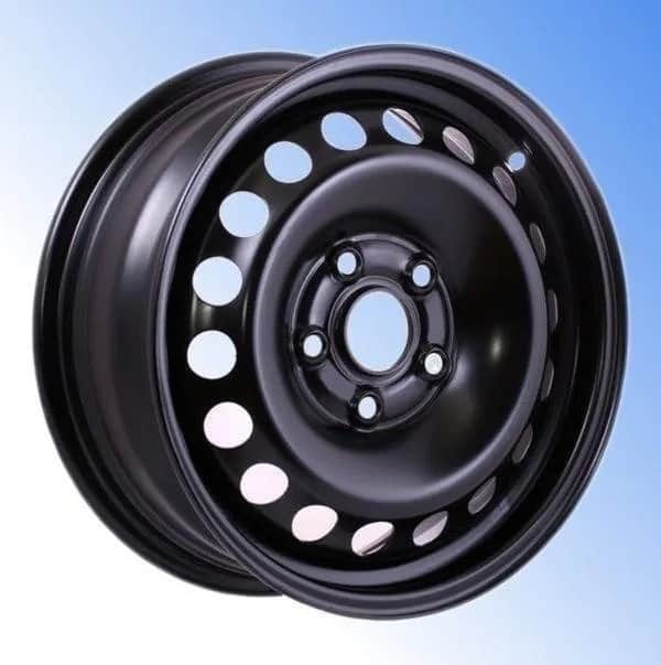 Ile waży felga stalowa 16 cali? Waga, porównanie i wpływ na samochód