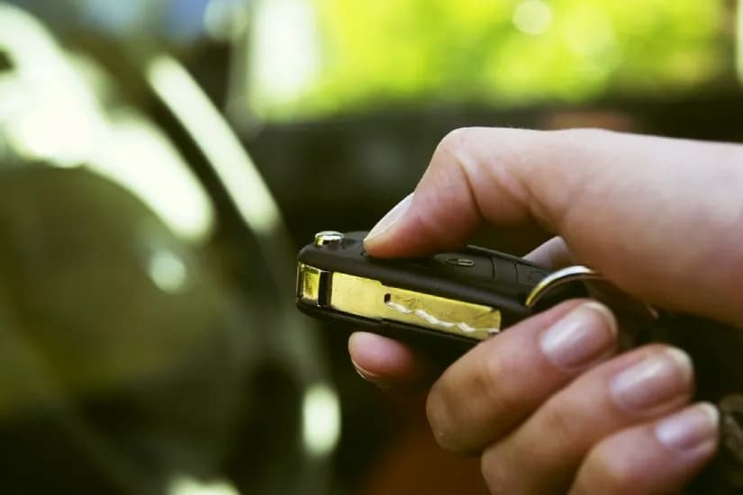 Co to jest centralny zamek w samochodzie i jak poprawia bezpieczeństwo