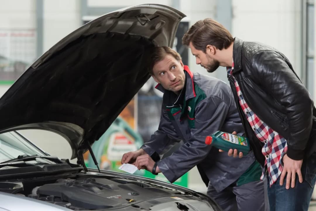 Wymiana oleju co 20 tys – czy to wystarczająco długo dla silnika?